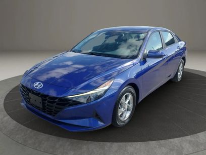 Used 2021 Hyundai Elantra SE