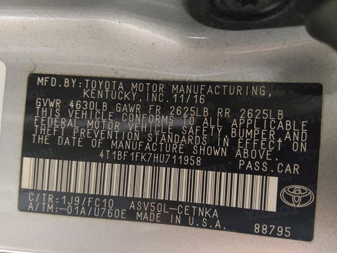 Used 2017 Toyota Camry LE FWD image 33