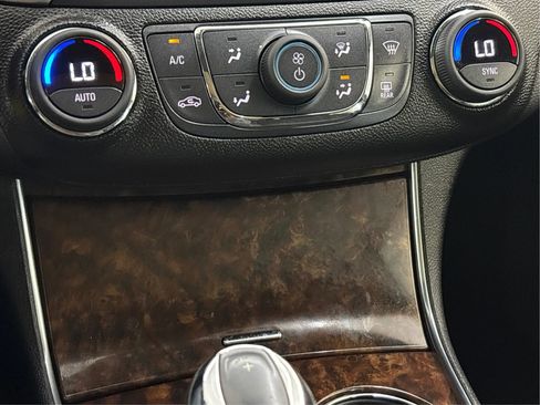 Used 2014 Chevrolet Impala LT w/ Premium Seating Package FWD image 36