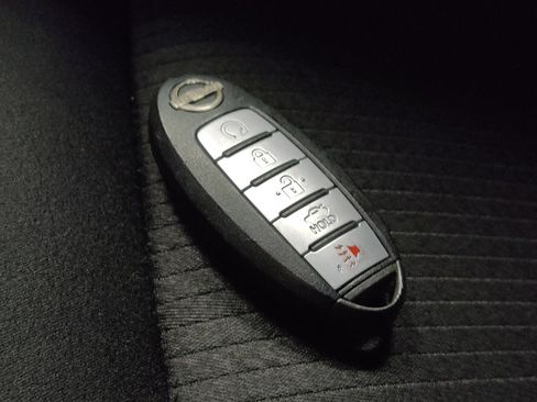 Used 2023 Nissan Altima 2.5 S FWD image 32