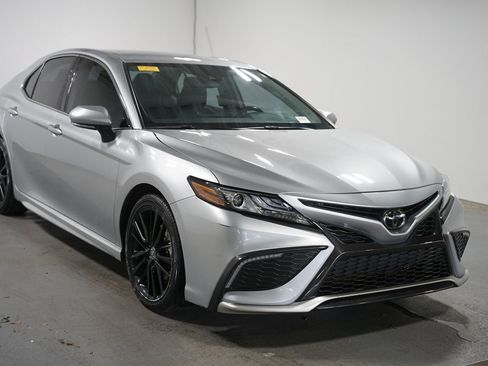 Certified 2023 Toyota Camry XSE FWD image 3