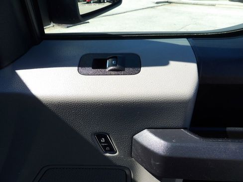 Used 2018 Ford F150 XL w/ Equipment Group 101A Mid image 29