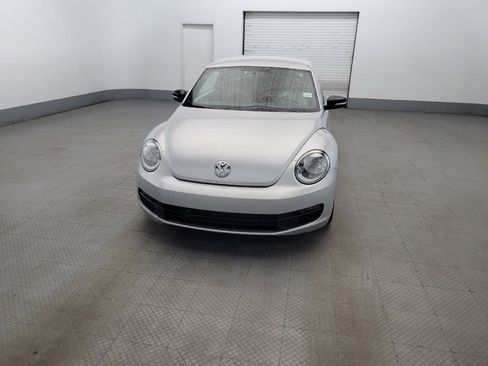 Used 2015 Volkswagen Beetle 1.8T Classic FWD image 15