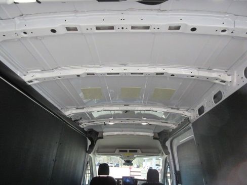 New 2026 Ford Transit 250 148 Medium Roof image 19