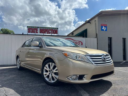 Used 2011 Toyota Avalon image 9