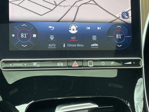 Certified 2024 Mercedes-Benz C 300 Sedan image 35