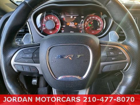 Used 2015 Dodge Challenger SRT Hellcat image 13