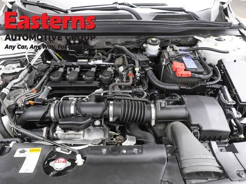 Used 2022 Honda Accord Sport image 7