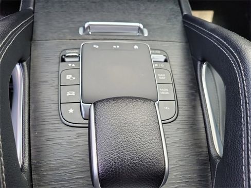 Used 2024 Mercedes-Benz GLS 450 4MATIC image 28