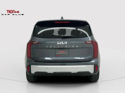 Used 2024 Kia Telluride LX FWD image 7