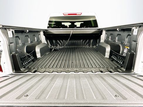 Used 2023 Chevrolet Silverado 1500 Custom RWD image 26