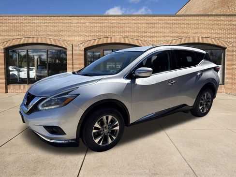Used 2018 Nissan Murano SV image 8