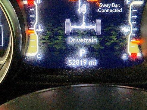 Used 2022 Jeep Gladiator Rubicon w/ LED Lighting Group AWD/4WD image 15