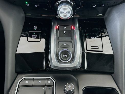 Used 2023 Acura MDX SH-AWD w/ Technology Package image 24