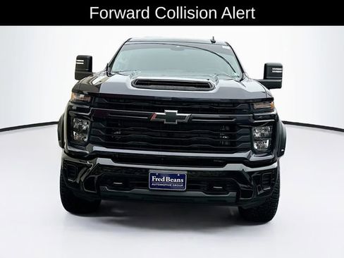 Used 2024 Chevrolet Silverado 2500 Custom w/ Custom Value Package AWD/4WD image 2