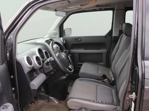 Used 2004 Honda Element EX image 6
