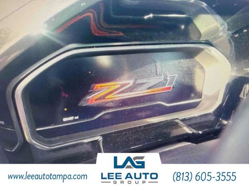 Used 2024 Chevrolet Silverado 2500 LT AWD/4WD image 4