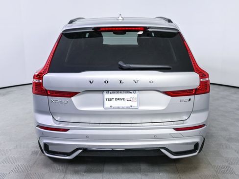 Certified 2024 Volvo XC60 B5 Core w/ Protection Package Premier AWD/4WD image 30