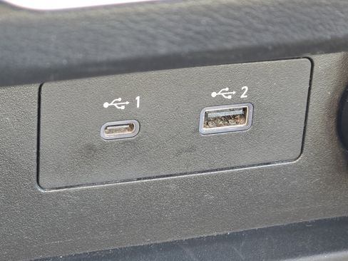 Used 2023 Nissan Altima 2.5 SR w/ SR Premium Package image 10