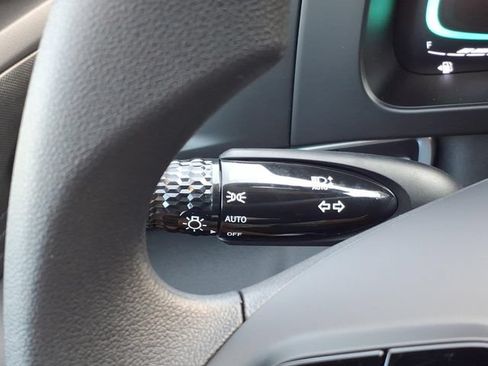 New 2026 Hyundai Elantra Hybrid FWD image 27