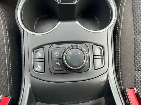 Certified 2023 GMC Terrain SLE w/ Driver Convenience Package AWD/4WD image 22