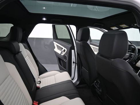 New 2026 Land Rover Discovery Sport Landmark AWD/4WD image 13