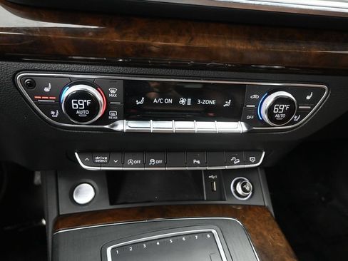 Used 2020 Audi Q5 2.0T Premium Plus AWD/4WD image 13