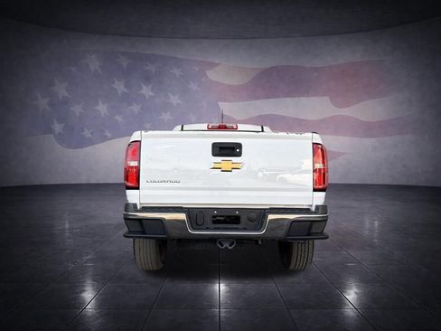 Used 2015 Chevrolet Colorado W/T w/ WT Convenience Package AWD/4WD image 4