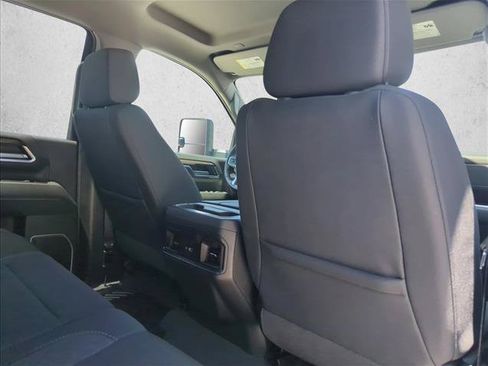 Used 2026 Chevrolet Silverado 2500 LT w/ Trail Boss Package AWD/4WD image 18