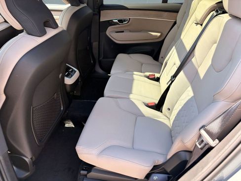 New 2026 Volvo XC90 B5 Core w/ Protection Package image 14