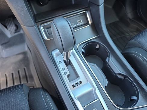 Used 2024 Subaru Ascent Premium w/ Convenience Package image 24