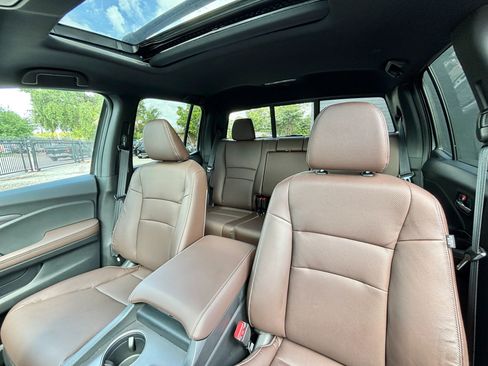 Used 2025 Honda Ridgeline RTL image 10