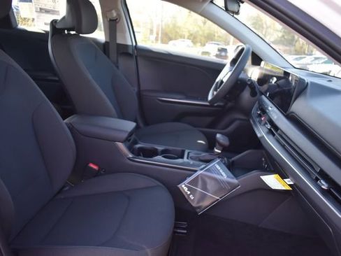 New 2026 Kia K4 LX FWD image 13