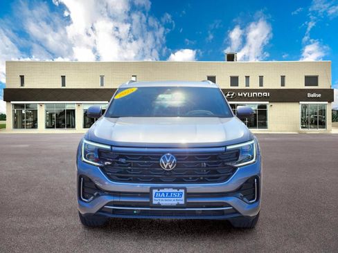 Used 2025 Volkswagen Atlas Cross Sport SEL Premium R-Line AWD/4WD image 7