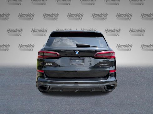Used 2022 BMW X5 xDrive40i w/ M Sport Package AWD/4WD image 8