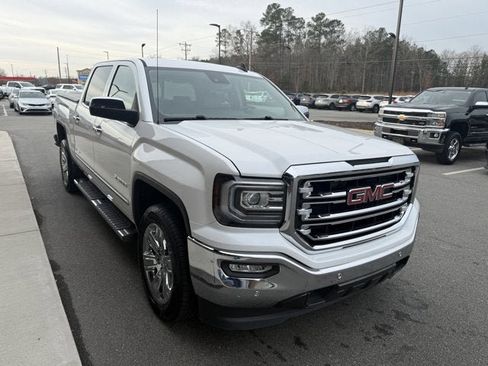 Used 2017 GMC Sierra 1500 SLT image 8