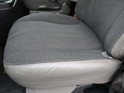 Used 2024 GMC Savana 2500 w/ Driver Convenience Package image 17