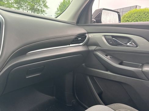 Used 2020 Chevrolet Traverse LS FWD image 26