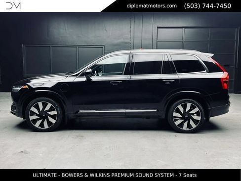 Used 2024 Volvo XC90 T8 Ultimate AWD/4WD image 4