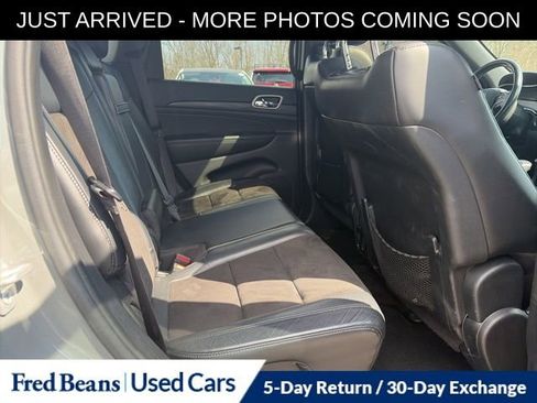 Used 2020 Jeep Grand Cherokee Altitude image 15