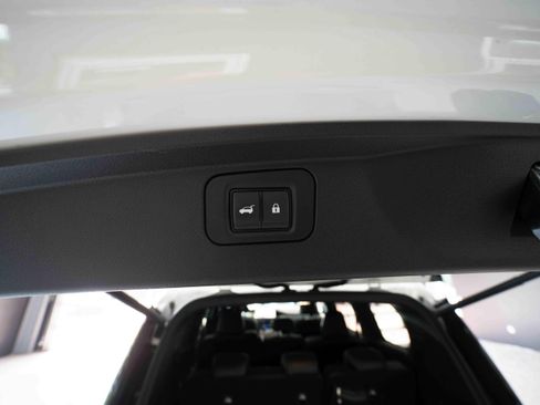 Used 2026 Nissan Armada PRO-4X AWD/4WD image 29