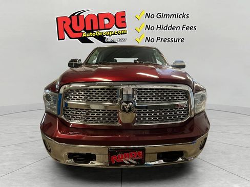 Used 2018 RAM 1500 Laramie w/ Convenience Group AWD/4WD image 9