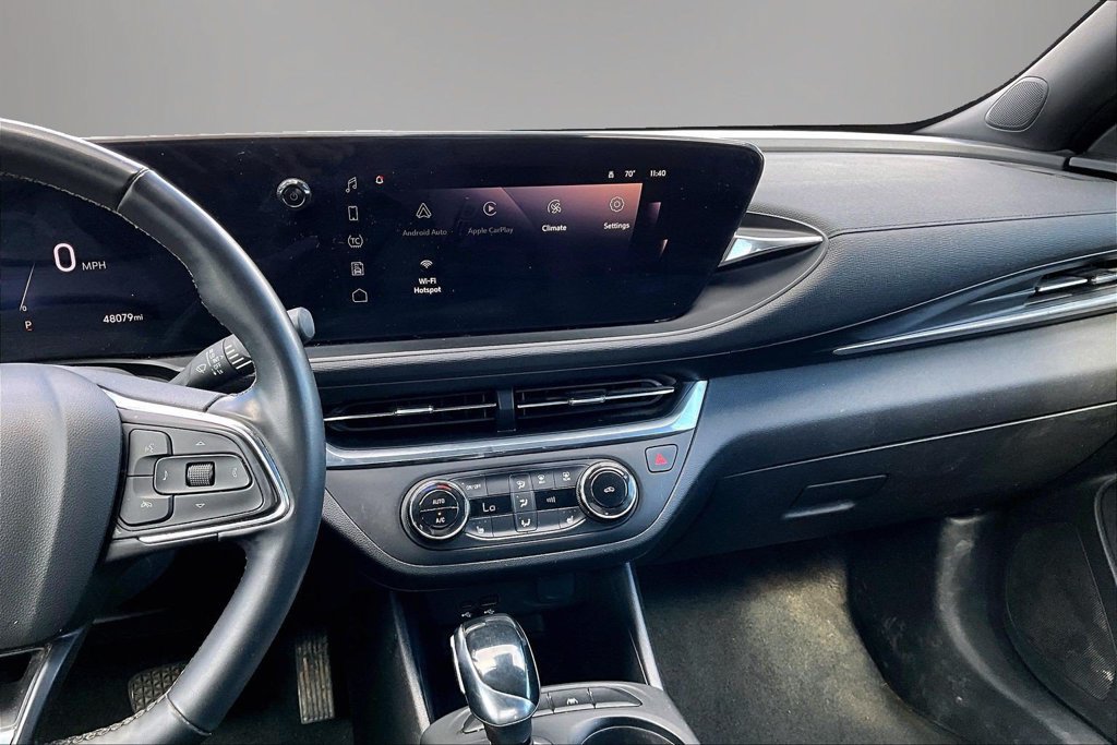 Used 2025 Buick Envista Preferred w/ Convenience I Package FWD image 9