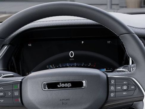 New 2026 Jeep Grand Cherokee L 4WD image 17