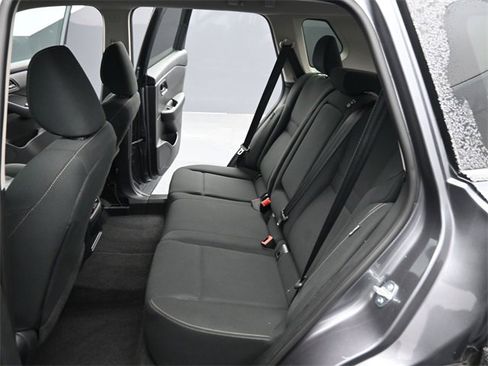 Used 2024 Nissan Rogue S image 11