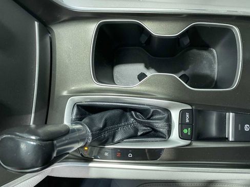 Used 2018 Honda Accord Touring image 17