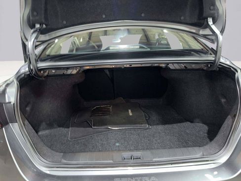 Used 2025 Nissan Sentra SV w/ All-Weather Package FWD image 31