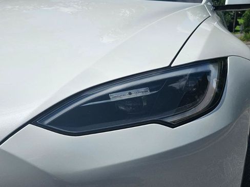 Used 2023 Tesla Model S AWD/4WD image 27