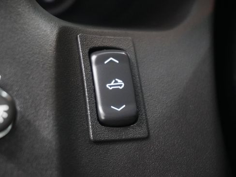 Used 2005 Chevrolet Corvette Convertible w/ Preferred Equipment Group image 27