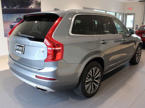 Used 2020 Volvo XC90 T6 Momentum w/ Protection Package Premier AWD/4WD image 19